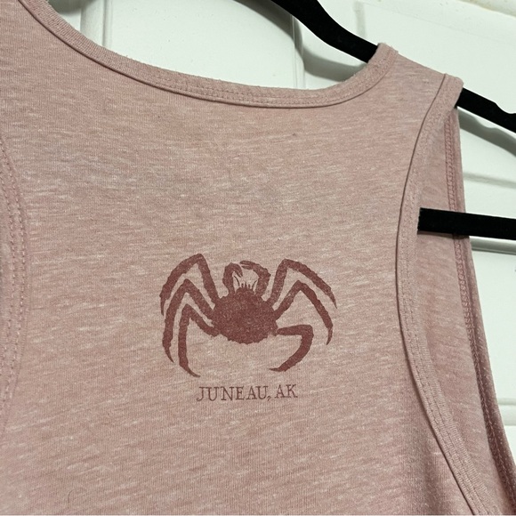 Tracy's King Crab Shack (Located In Juneau, Alaska) Tank Top In Pink Heather - Picture 9 of 10